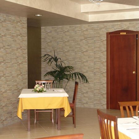 Albergo Villa Bianca San Giovanni Rotondo Buitenkant foto