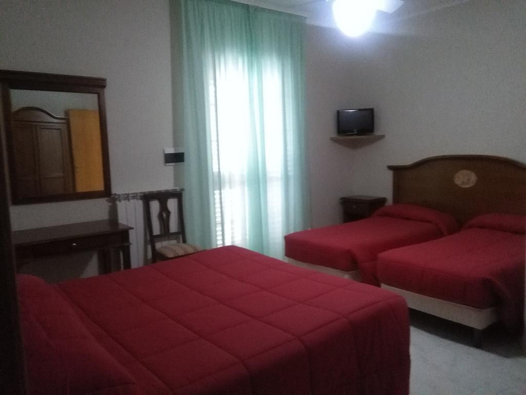 Albergo Villa Bianca San Giovanni Rotondo Buitenkant foto